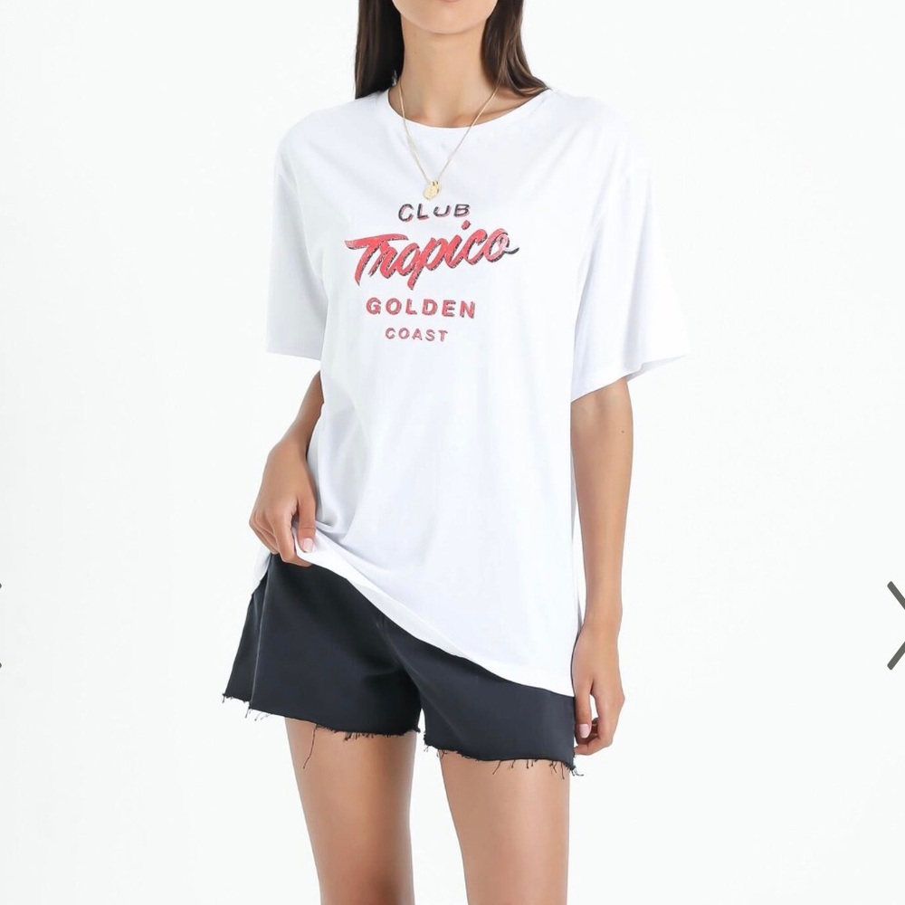 Charlie Holiday Tropico Golden Coast oversized boyfriend tee small New